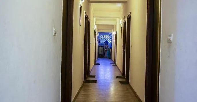 Hotel Ved By Wb Inn Agra  4*, Agra (Uttar Pradesh)